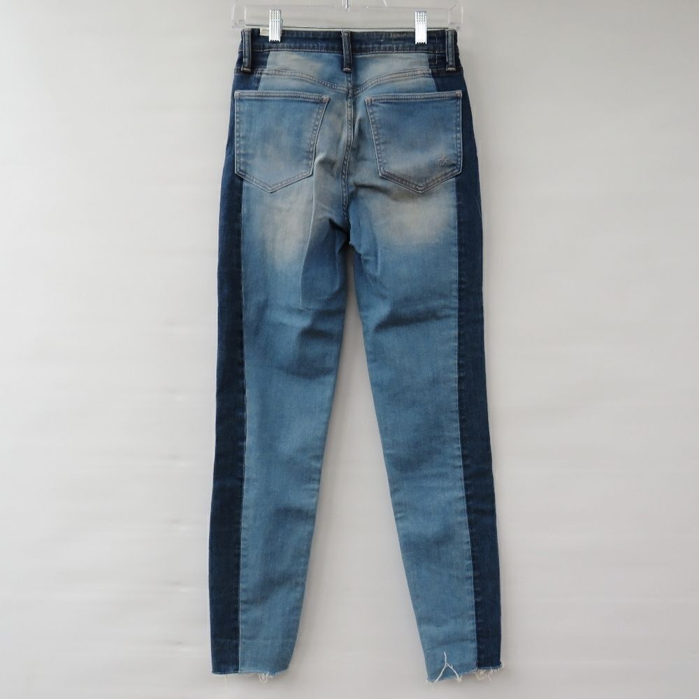 Lovers and Friends Womens Size 26 Mason Two Tone Blue Denim Raw Hem Jeans - Picture 11 of 16